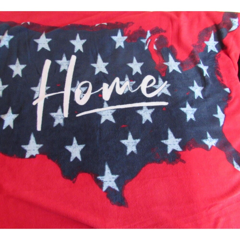 American Patriotic Home Red White and Blue Soft Fleece Handmade Tie Blanket NWOT - Picture 2 of 4